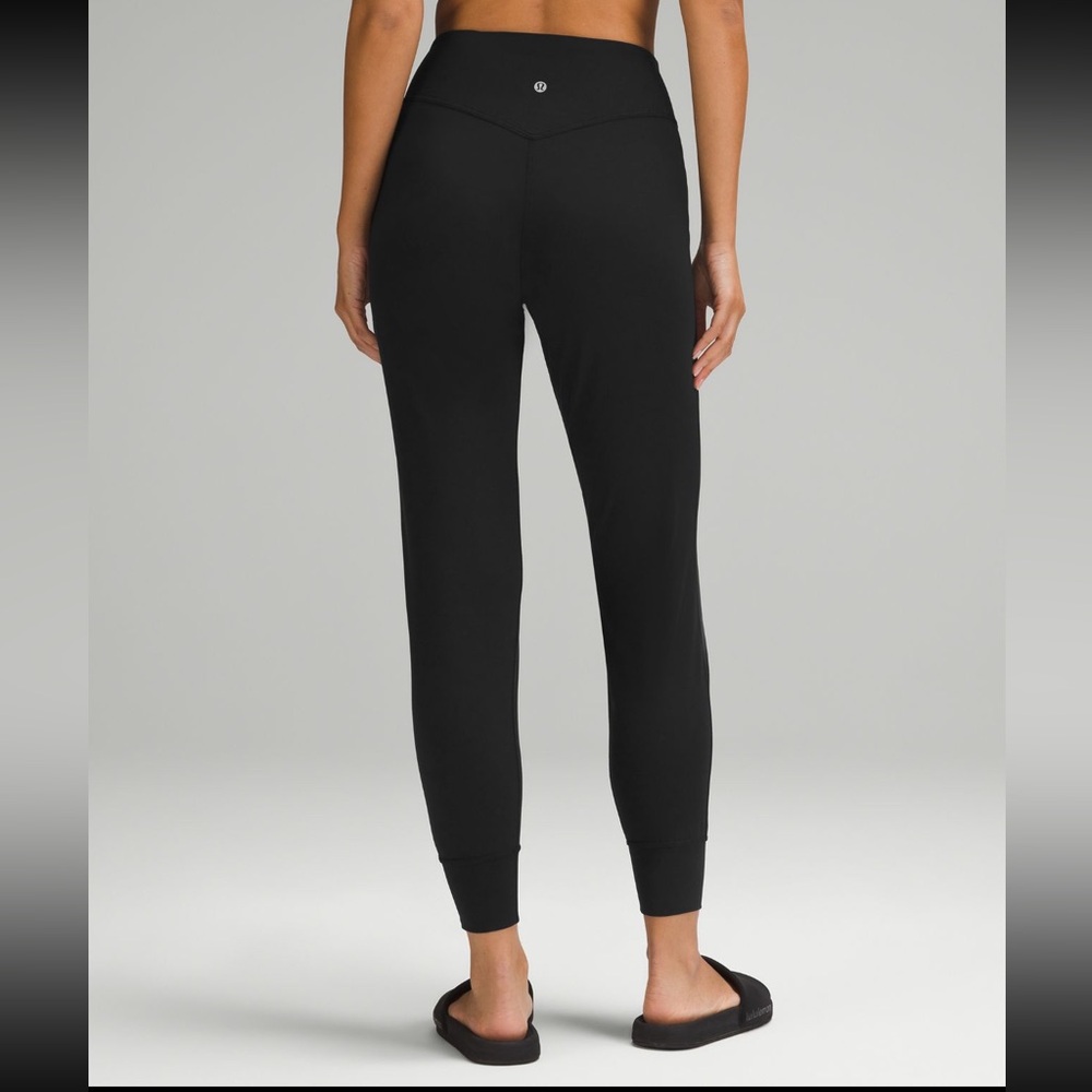 Lululemon Align High Rise Jogger - Full Length - Picture 6 of 6